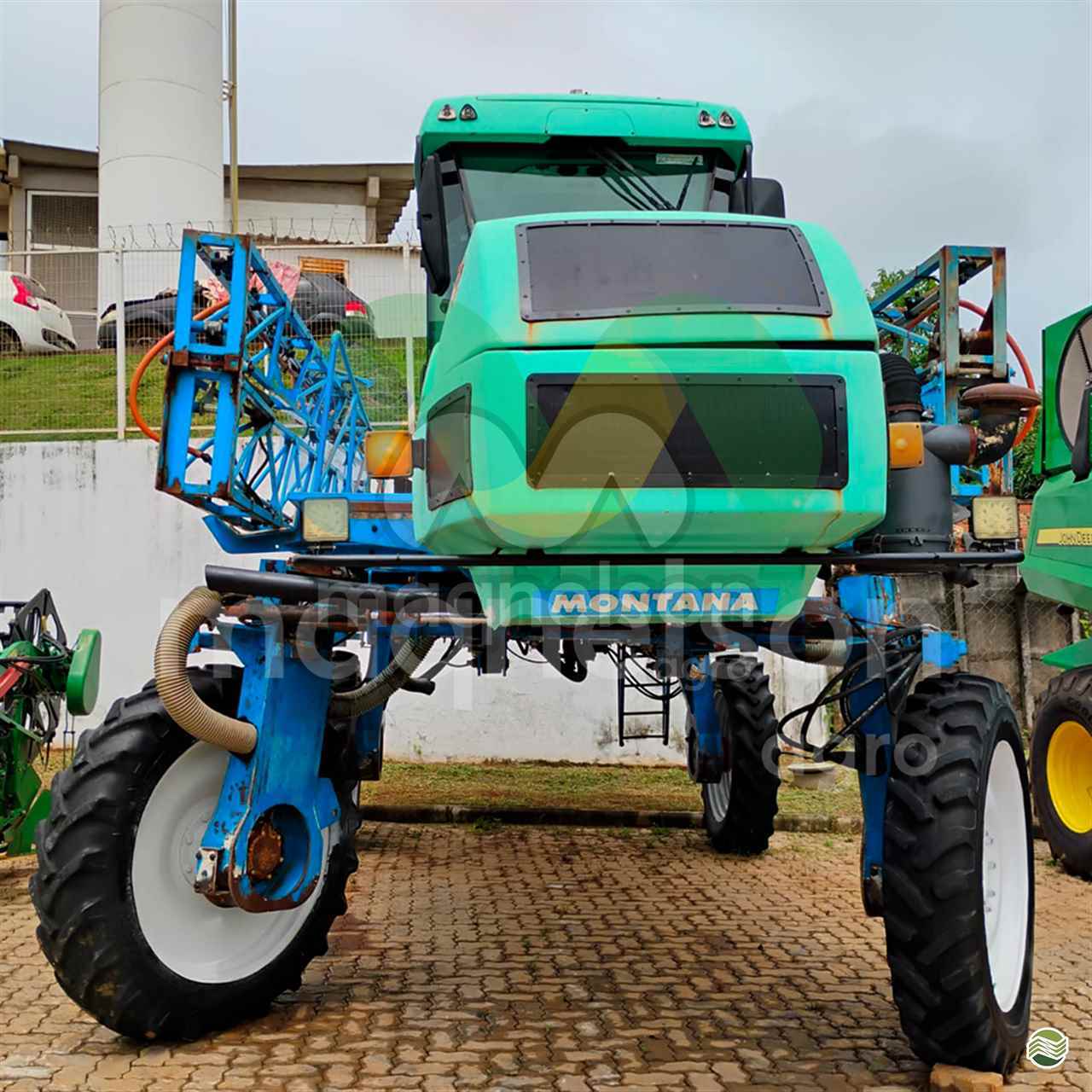 PULVERIZADOR MONTANA PARRUDA 3027 Tração 4x4 Maqnelson Seminovos Agro UBERLANDIA MINAS GERAIS MG